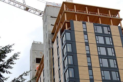 Las ventajas de la madera laminada en la construcción de edificios de altura