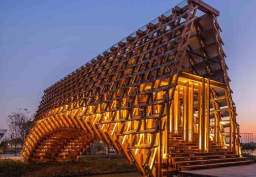 Así es el nuevo puente de madera que recupera la tradición de China