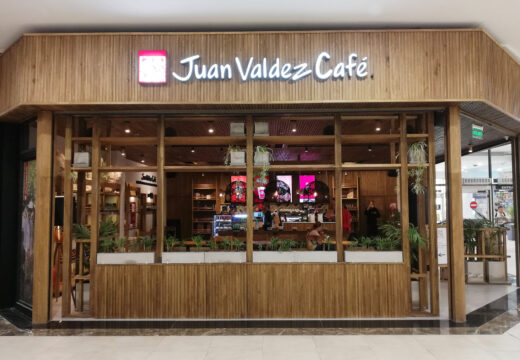 MADERA Y CAFÉ DE JUAN VALDEZ, UN MARIDAJE PERFECTO PARA LA PRIMERA TIENDA DE LA CADENA EN ARGENTINA