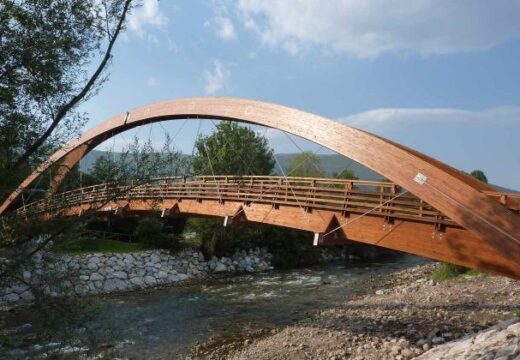 Puentes de Madera: diseños espectaculares, son un imán para el turismo y enfatizan la belleza natural y sustentable de la madera como material fundamental